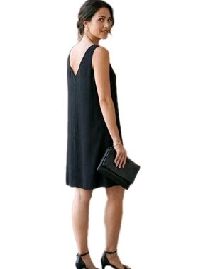 NWOT Eileen Fisher $398 100% Silk Georgette V-Back Shift Dress Black Lagenlook L